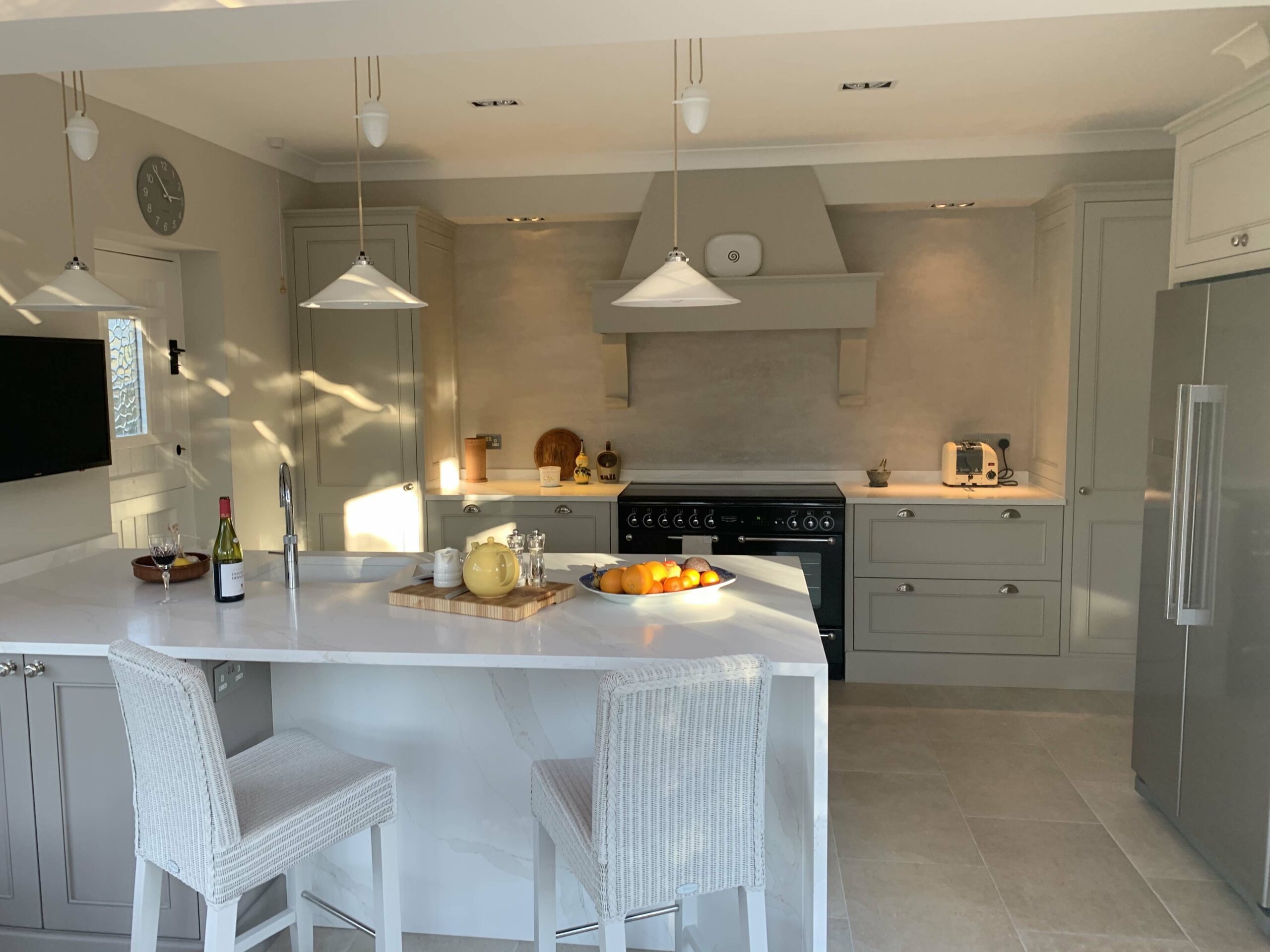 Shaker Kitchen with Matte Finish in Esher