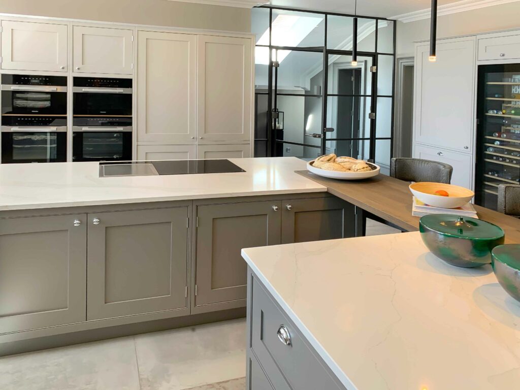 In-frame Shaker Kitchen: Island And Ovens