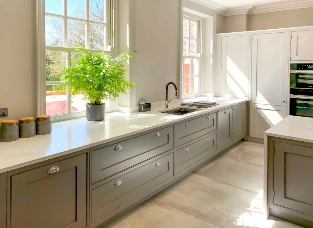 In-frame Shaker Kitchen: Window and Sink